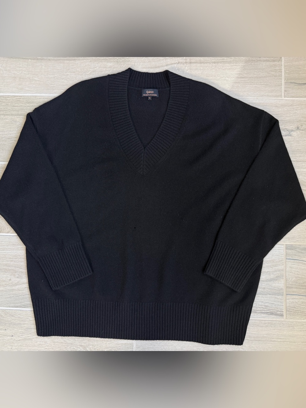 Quince Womens 100% Mongolian Cashmere Oversized V Neck Sweater Black XL FLAW